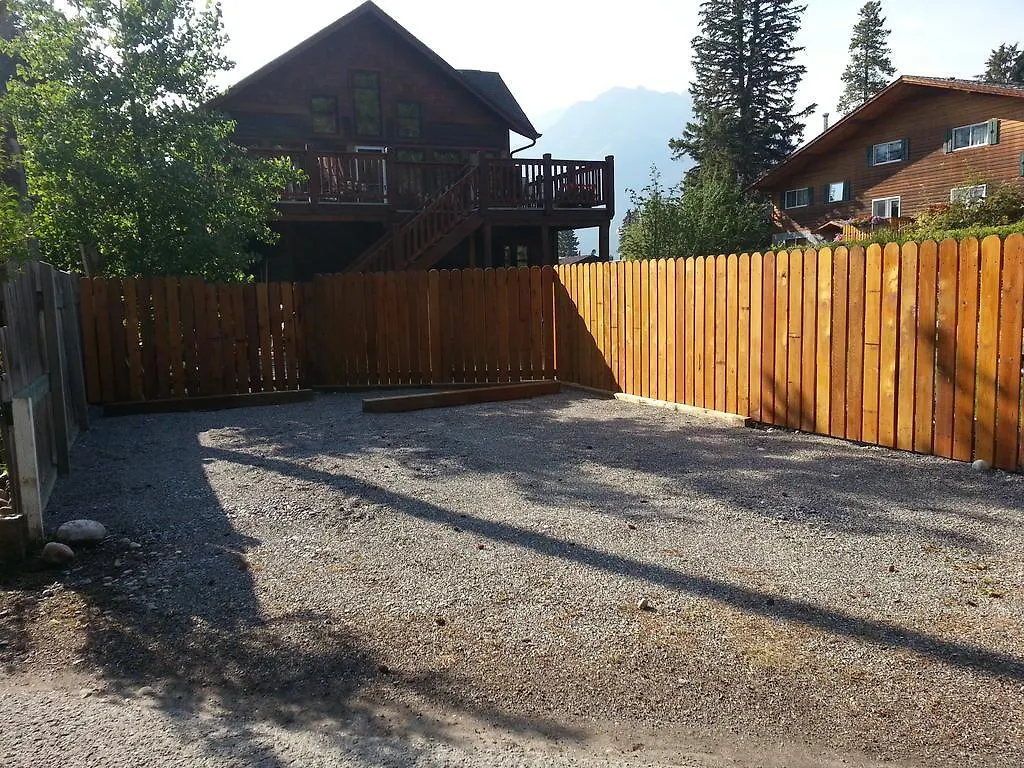 Banff Bear Bed & Breakfast